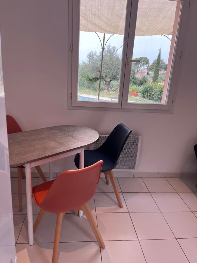 Hauteurs De Toulon : Charmant Studio Piscine מראה חיצוני תמונה